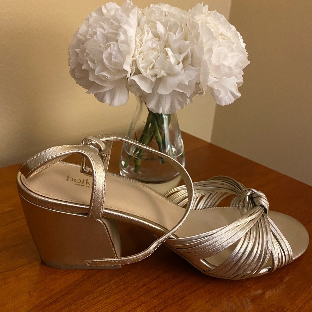 Brand new gold shoe